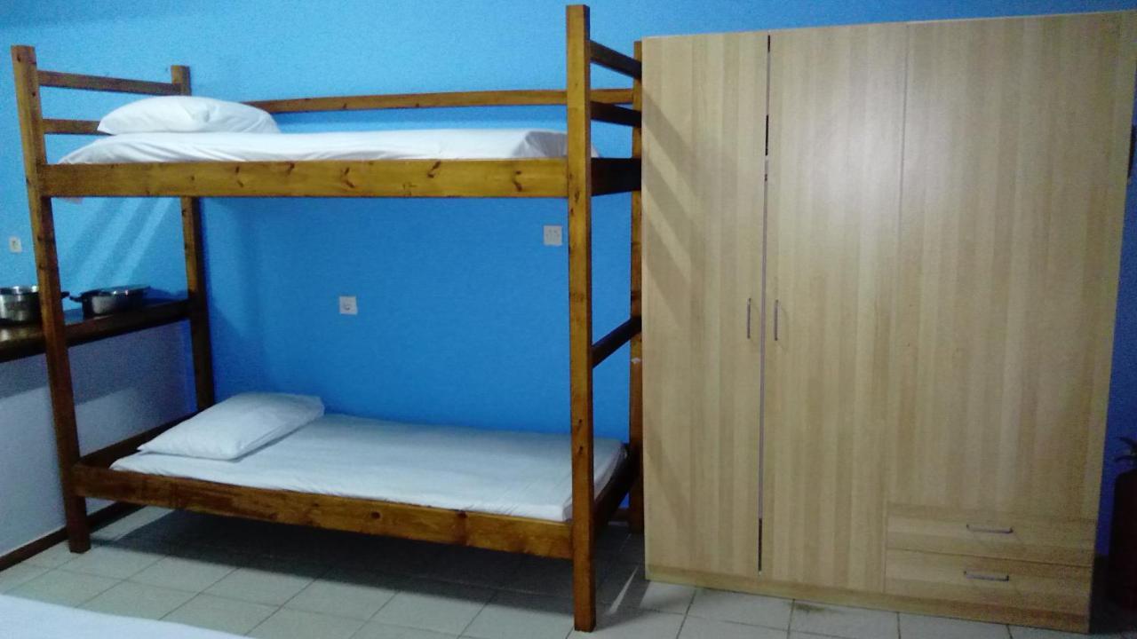 Hotel Camping Elizabeth à Kalyvia Varikou Extérieur photo